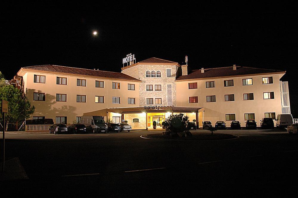 Hotel Salat Resort Les Borges Blanques Dış mekan fotoğraf